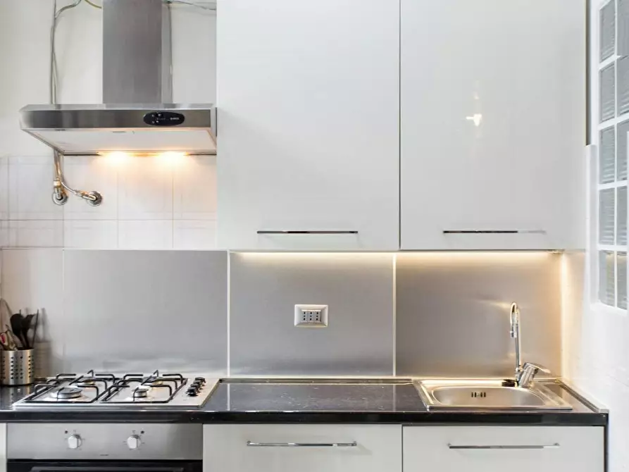 Immagine 5 di Appartamento in affitto  in Via Oristano a Milano