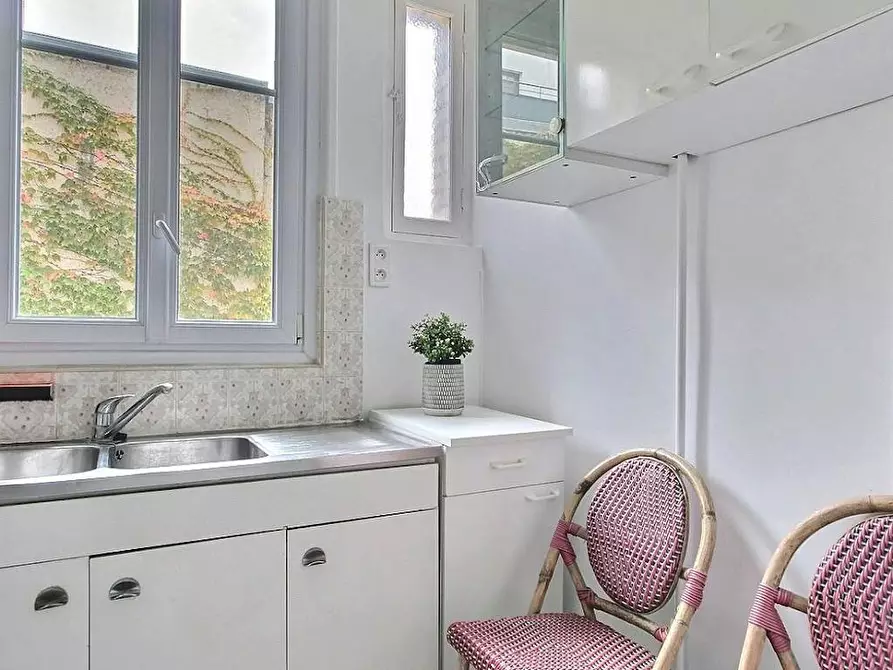 Immagine 8 di Appartamento in affitto  in Boulevard Richard-Lenoir a Paris