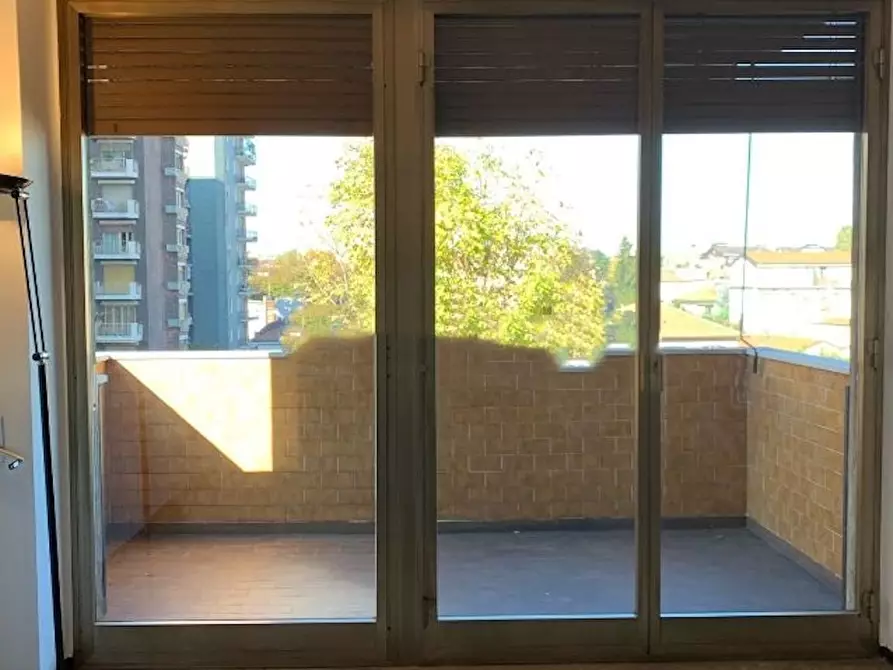 Immagine 3 di Camera in affitto  in Via del Progresso a Milano