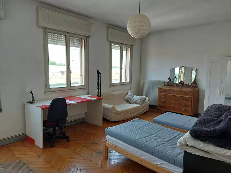 Immagine 7 di Camera condivisa in affitto  in Via Makallè a Padova