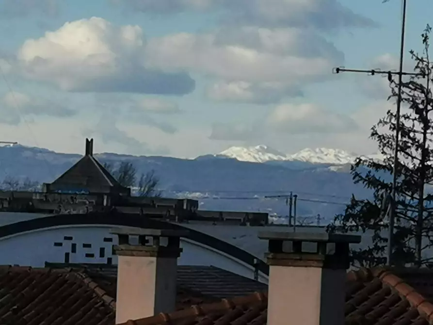 Immagine 2 di Camera condivisa in affitto  in Via Makallè a Padova