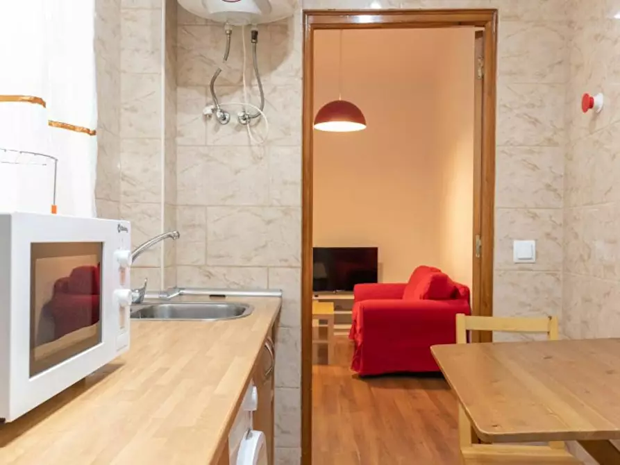 Immagine 9 di Appartamento in affitto  in Calle del Olivar a Madrid