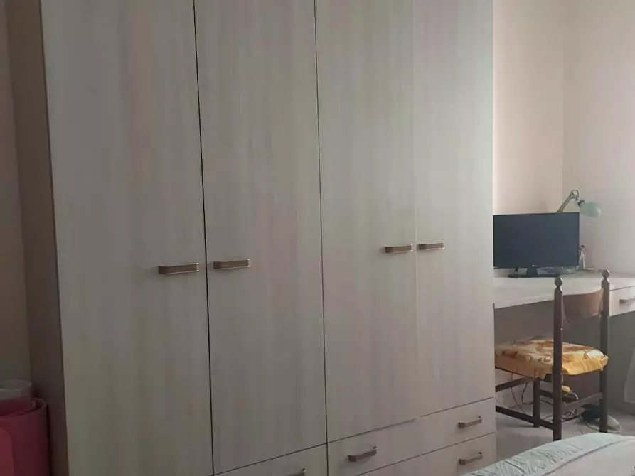 Immagine 4 di Camera in affitto  in Via Portuense a Roma