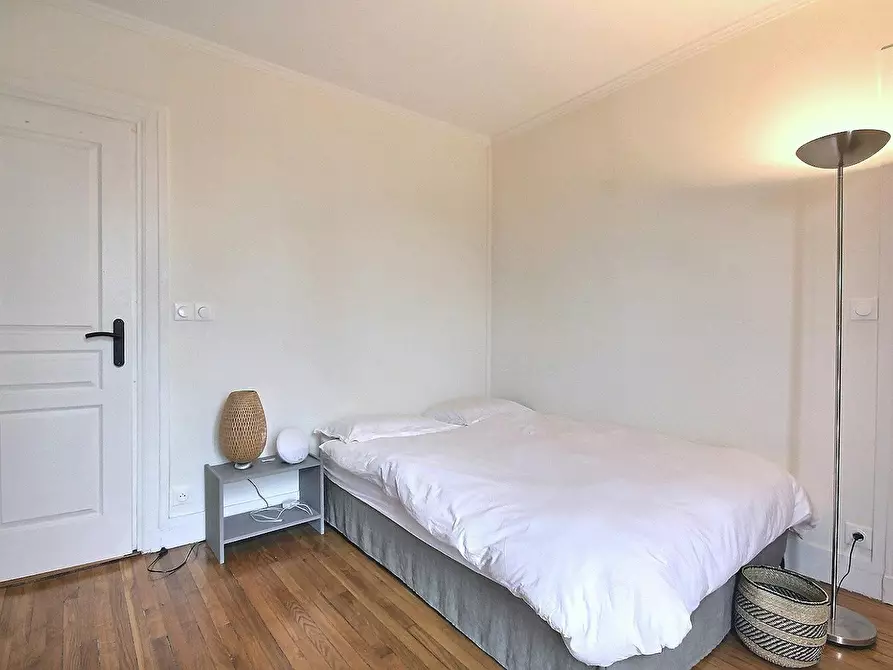 Immagine 8 di Appartamento in affitto  in Quai de la Loire a Paris