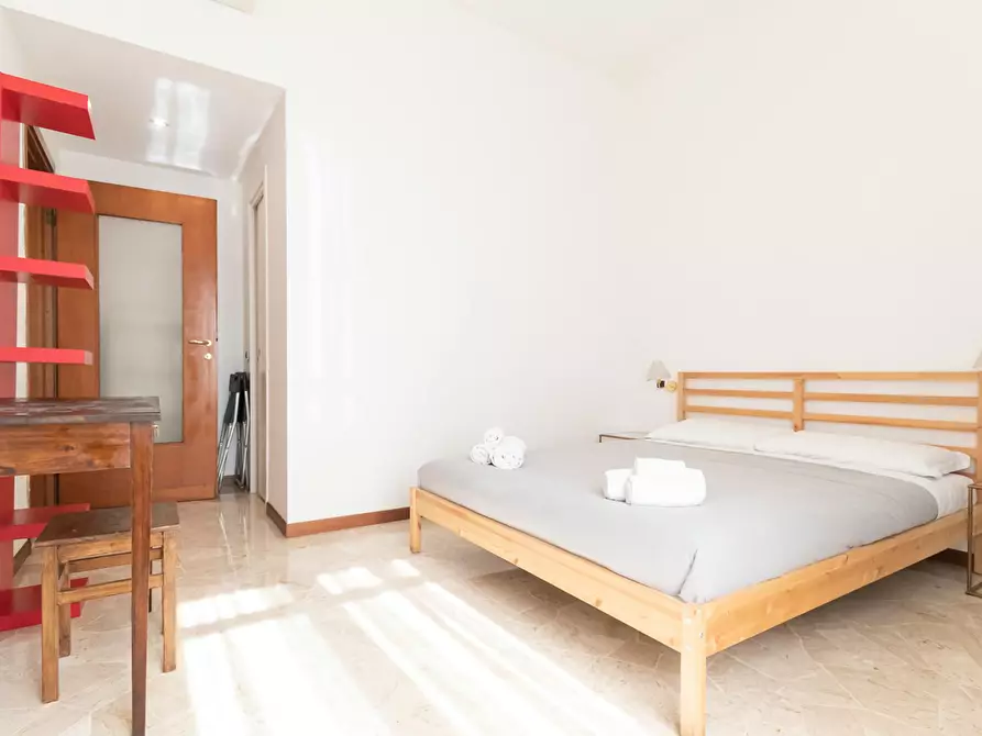 Immagine 9 di Appartamento in affitto  in Via Giovanni Battista Piranesi a Milano