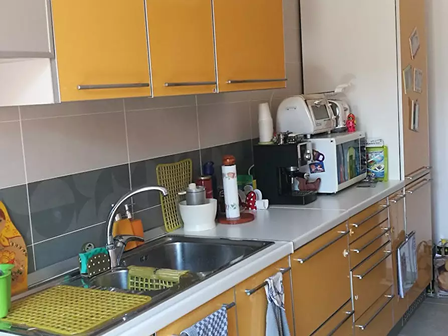 Immagine 10 di Camera in affitto  in Via Francesco De Pinedo a Ciampino