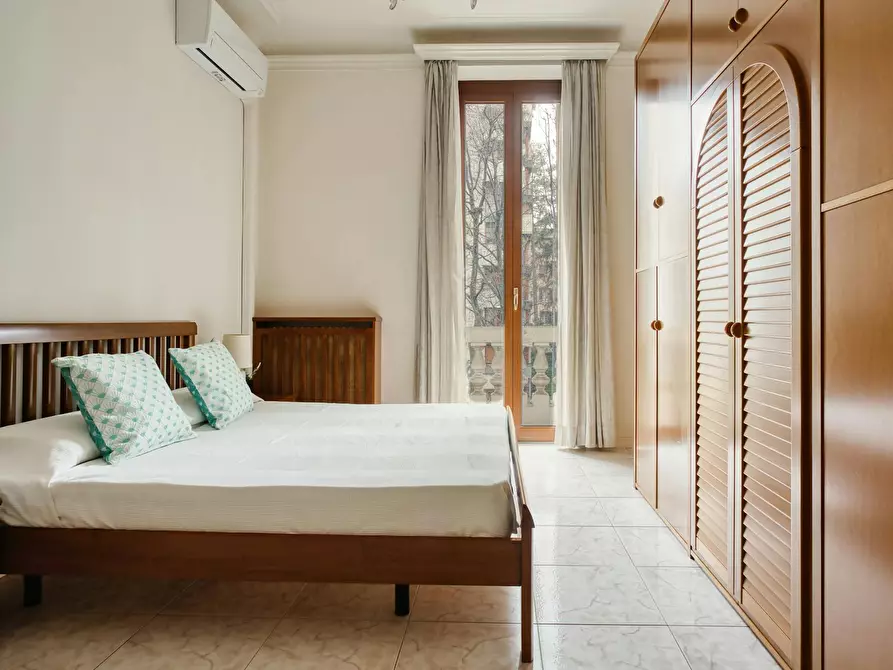 Immagine 9 di Appartamento in affitto  in Via Lipari a Milano