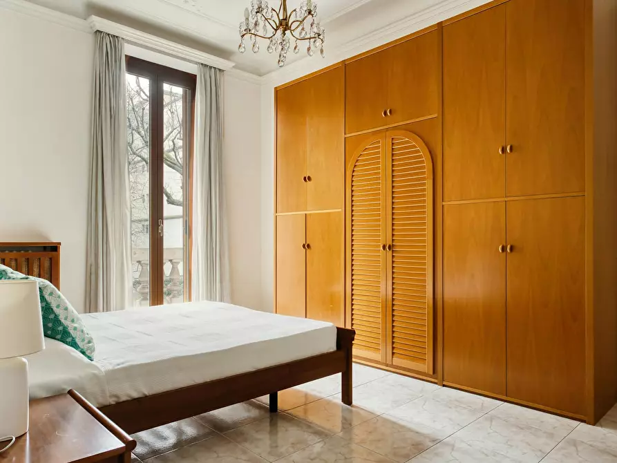 Immagine 6 di Appartamento in affitto  in Via Lipari a Milano