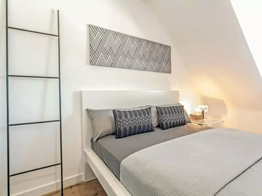 Immagine 7 di Casa indipendente in affitto  in Sonnenstraße a Düsseldorf