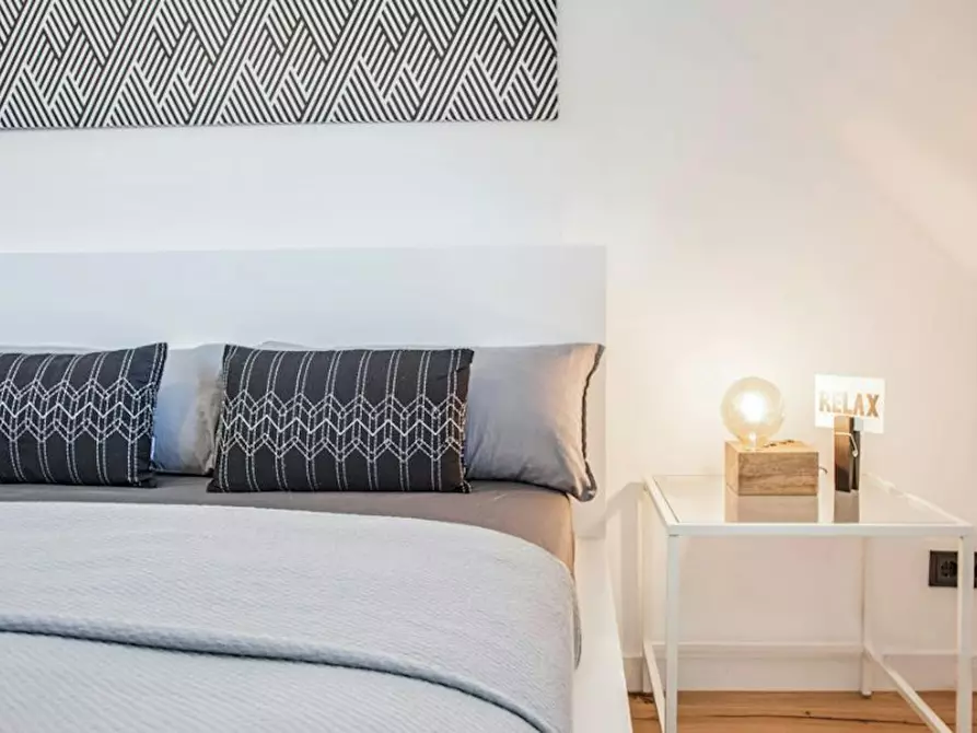 Immagine 6 di Casa indipendente in affitto  in Sonnenstraße a Düsseldorf