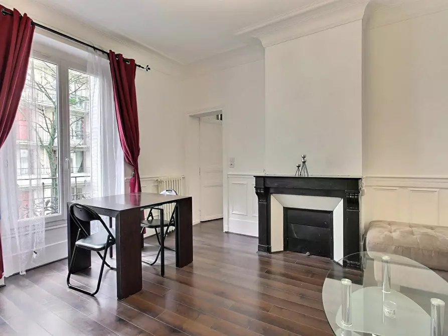 Immagine 4 di Appartamento in affitto  in Rue Dutot a Paris