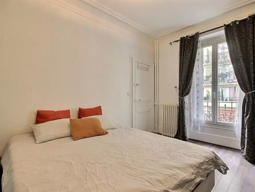 Immagine 9 di Appartamento in affitto  in Rue Dutot a Paris