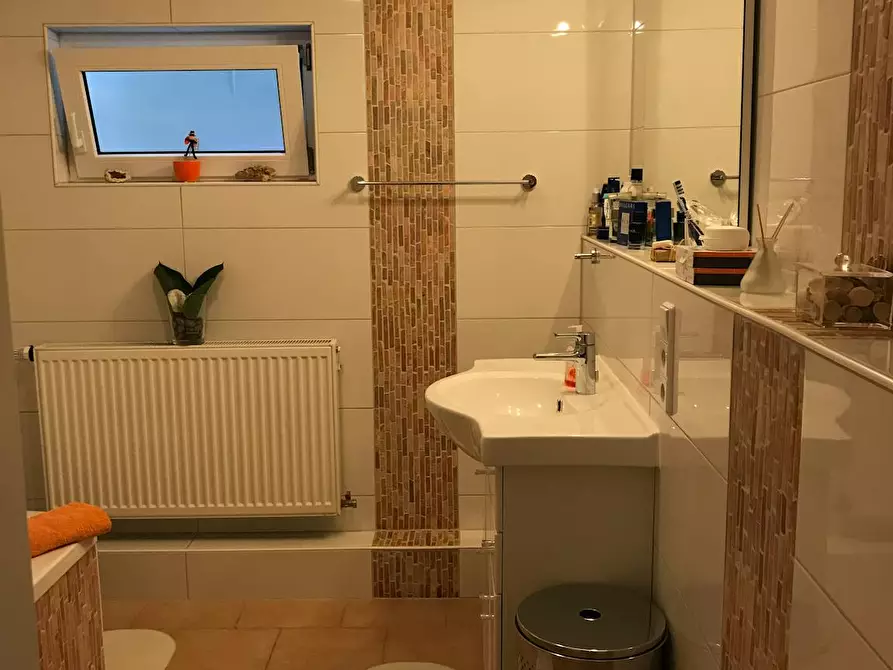 Immagine 9 di Appartamento in affitto  in Lichtenbroicher Weg a Düsseldorf