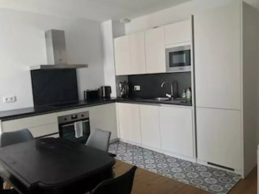 Immagine 7 di Appartamento in affitto  in Rue Haute a Bruxelles
