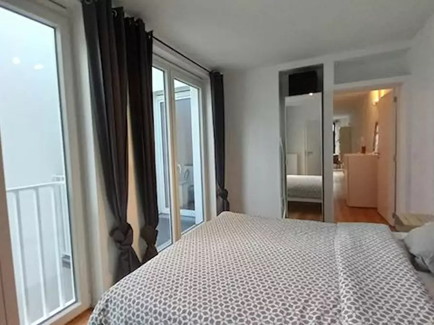 Immagine 9 di Appartamento in affitto  in Rue Haute a Bruxelles