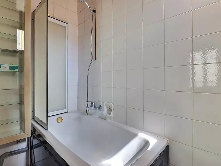 Immagine 9 di Appartamento in affitto  in Rue de la Roquette a Paris