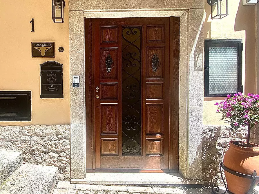 Immagine 2 di Appartamento in affitto  in Vico Caio Verre a Taormina