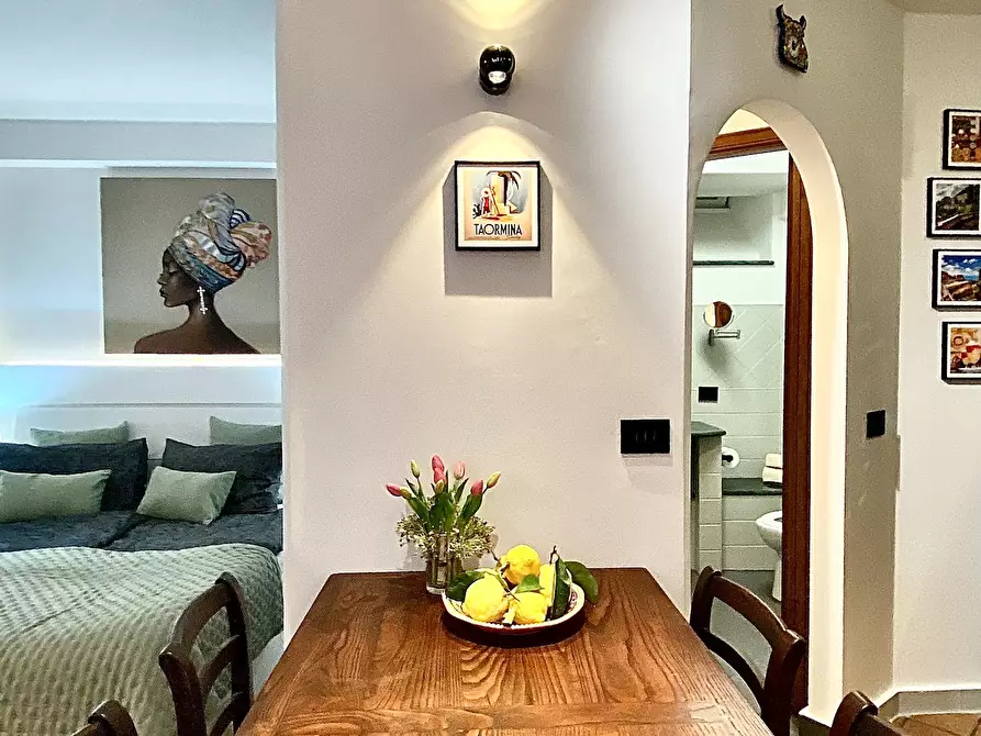 Immagine 6 di Appartamento in affitto  in Vico Caio Verre a Taormina