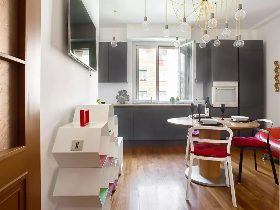 Immagine 2 di Appartamento in affitto  in Via Fratelli Rosselli a Milano