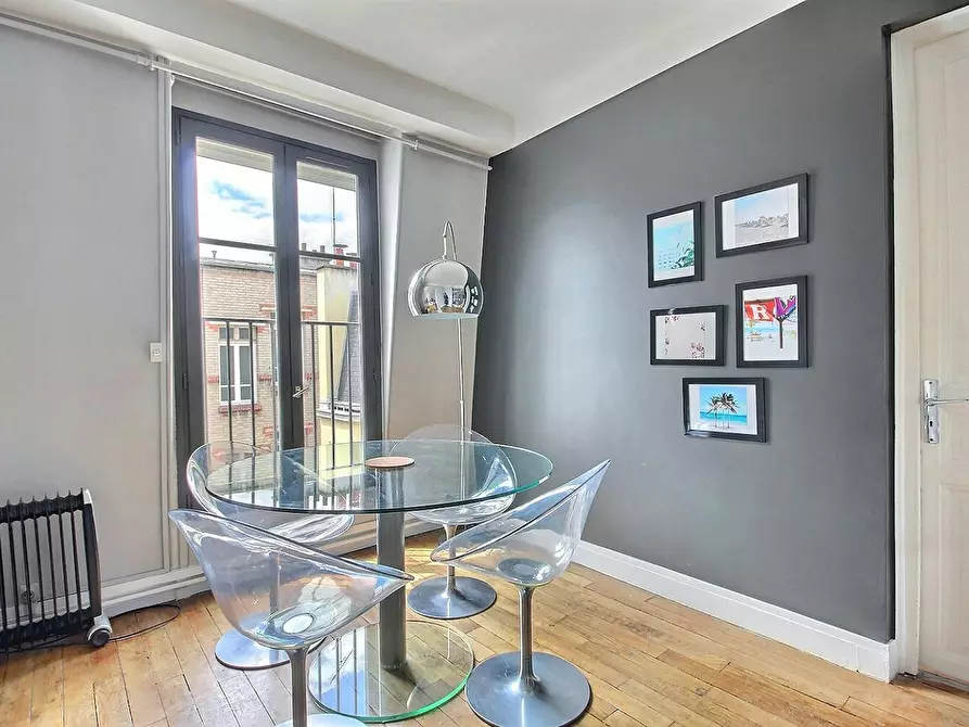 Immagine 8 di Appartamento in affitto  in Rue Gaston Couté a Paris 18
