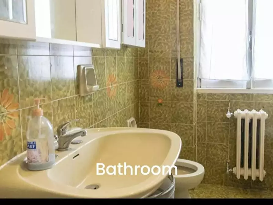 Immagine 9 di Camera in affitto  in Via di Val Tellina a Roma