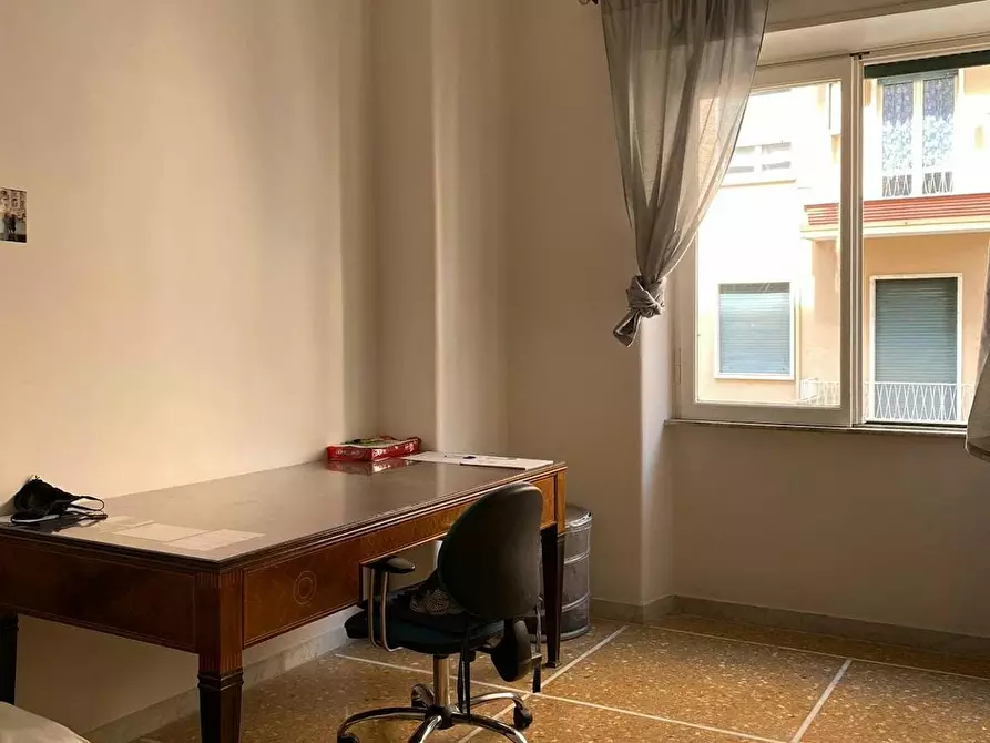 Immagine 2 di Camera in affitto  in Viale delle Provincie a Roma