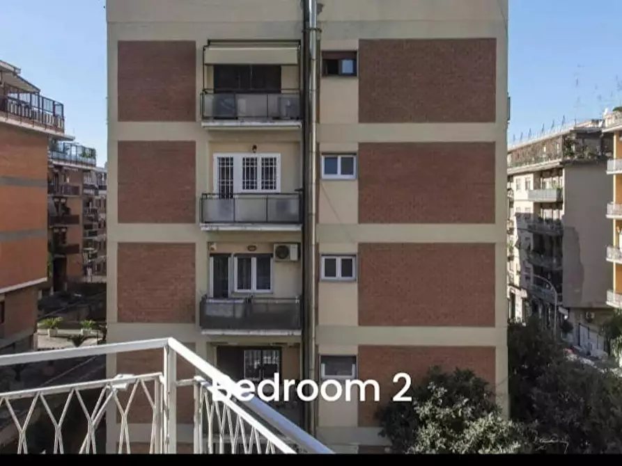 Immagine 6 di Camera in affitto  in Via di Val Tellina a Roma