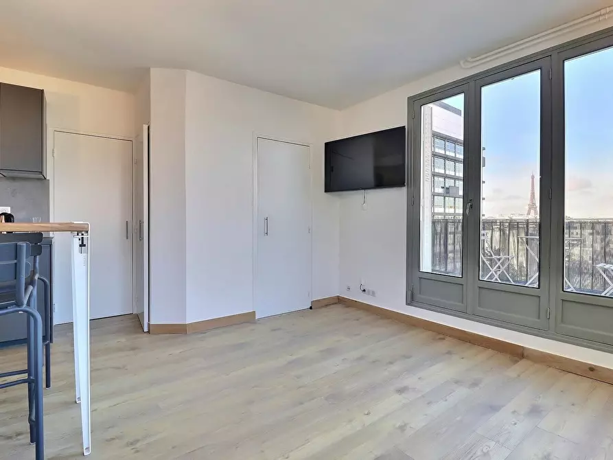 Immagine 1 di Appartamento in affitto  in Rue de Vaugirard a Paris