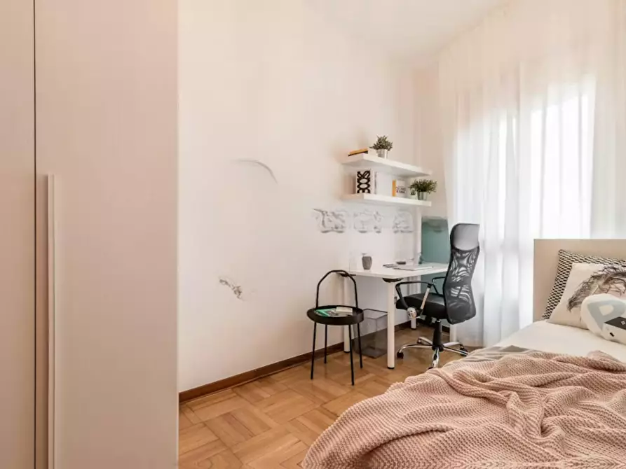 Immagine 4 di Camera in affitto  in Via Pier Paolo Vergerio a Padova