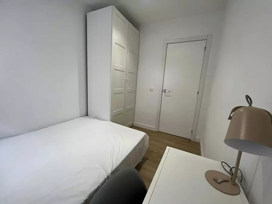 Immagine 3 di Camera in affitto  in Calle Francos Rodríguez a Madrid