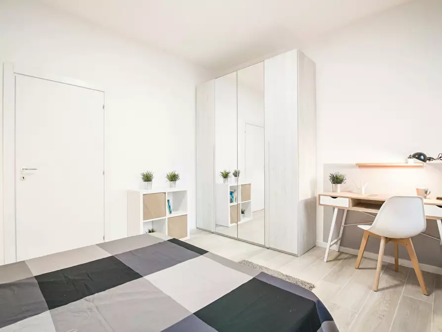 Immagine 3 di Camera in affitto  in Via Firenze a Vicenza