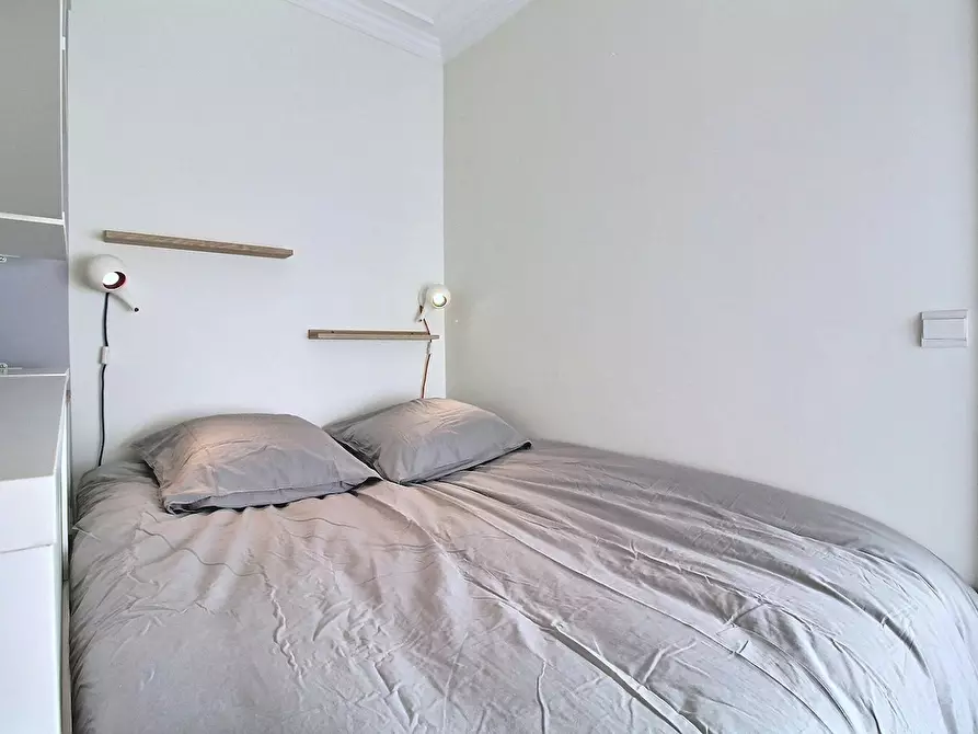 Immagine 2 di Appartamento in affitto  in Rue Baron a Paris 17