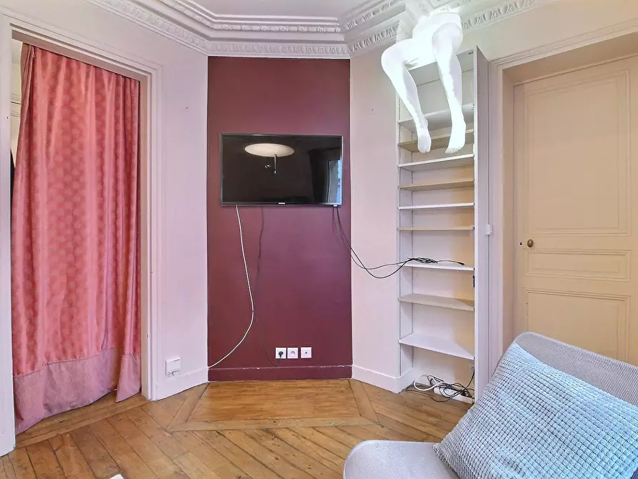 Immagine 5 di Appartamento in affitto  in Rue Baron a Paris 17