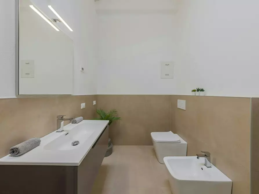 Immagine 9 di Camera in affitto  in Via Fondobanchetto a Ferrara