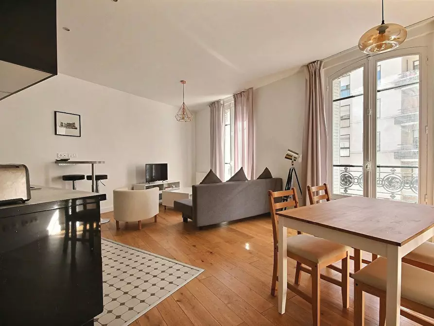 Immagine 9 di Appartamento in affitto  in Rue Archereau a Paris