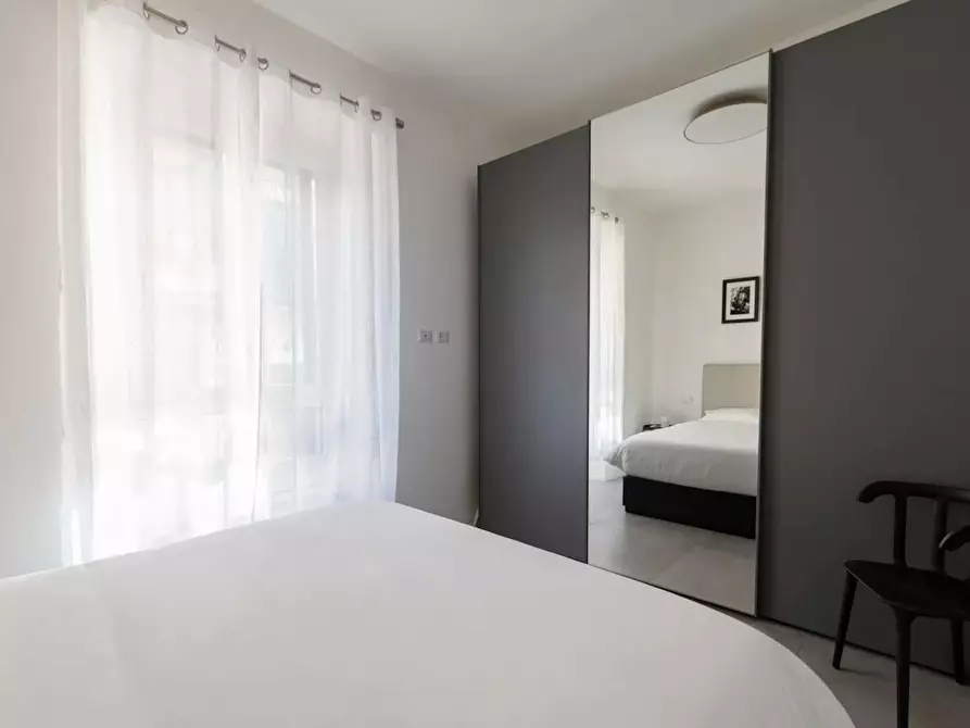 Immagine 6 di Appartamento in affitto  in Via Luigi Porro Lambertenghi a Milano