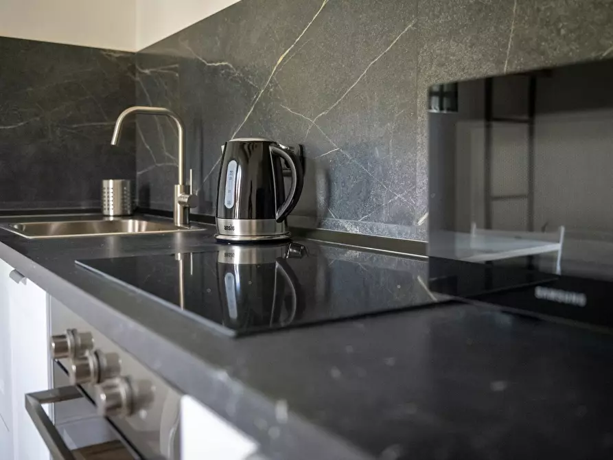 Immagine 6 di Appartamento in affitto  in Viale Bligny a Milano