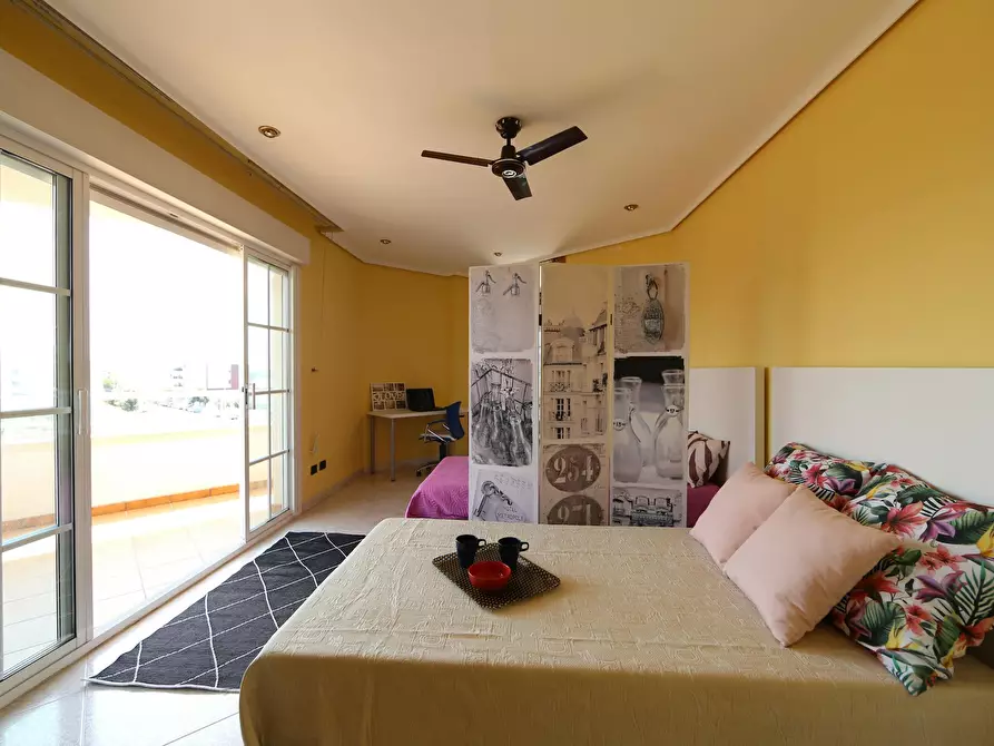 Immagine 3 di Camera condivisa in affitto  in Avinguda de l'Alcora a Castellon De La Plana/Castello De La Pla