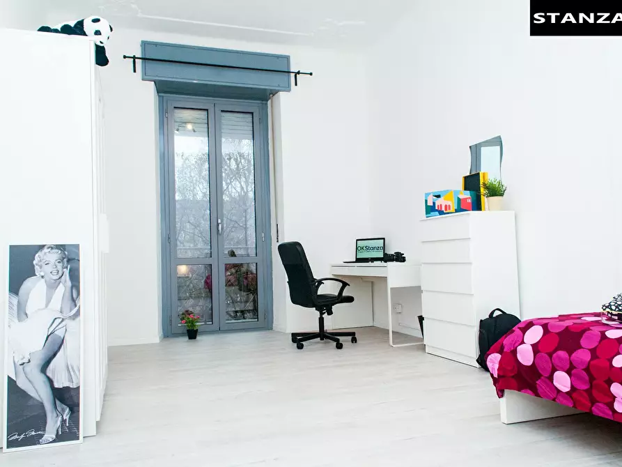 Immagine 2 di Camera in affitto  in Piazza Tancredi Galimberti a Torino