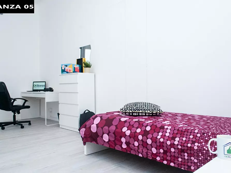 Immagine 4 di Camera in affitto  in Piazza Tancredi Galimberti a Torino