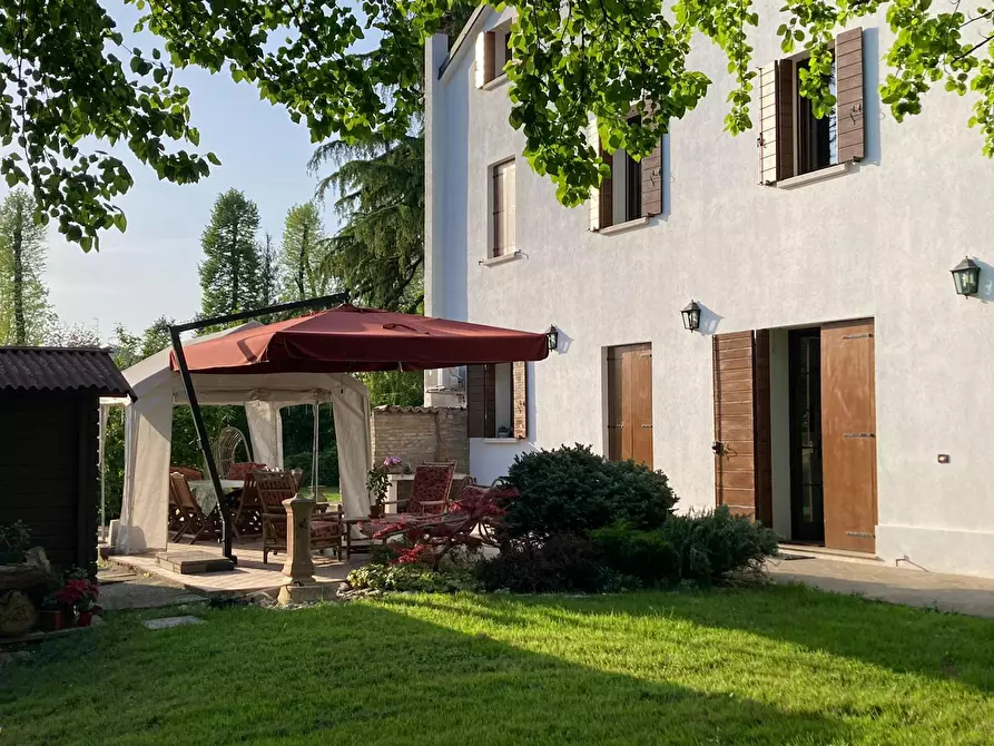 Immagine 3 di Camera in affitto  in Via Decorati al Valore Civile a Padova