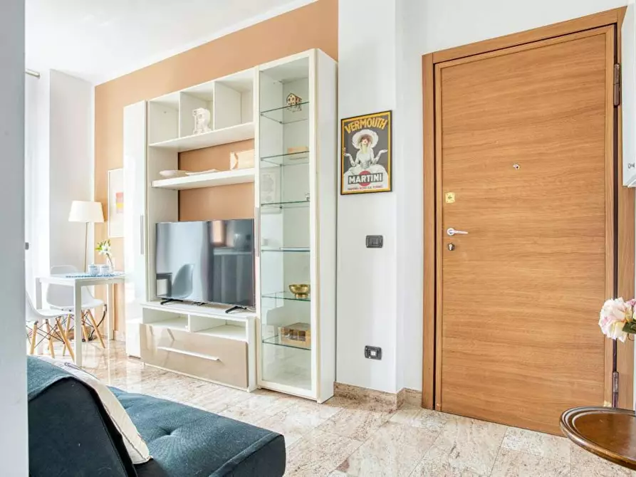 Immagine 1 di Appartamento in affitto  in Via Volvinio a Milano