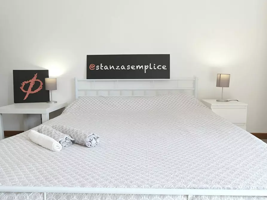 Immagine 6 di Camera in affitto  in Via Savoia a Sassari