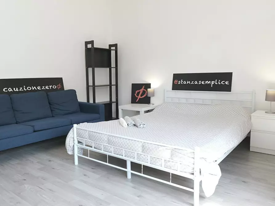 Immagine 7 di Camera in affitto  in Via Savoia a Sassari