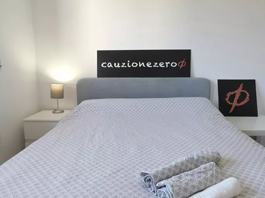 Immagine 6 di Camera in affitto  in Via Savoia a Sassari