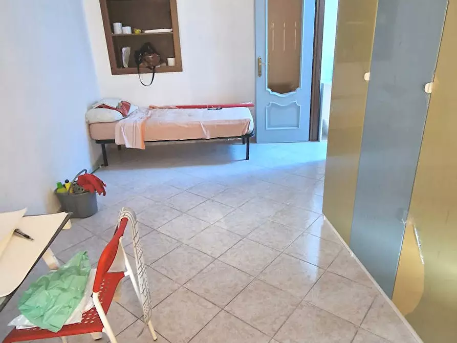 Immagine 2 di Camera in affitto  in Via Revello a Torino