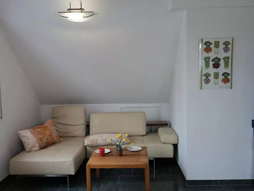 Immagine 7 di Appartamento in affitto  in Senftenauerstraße a München