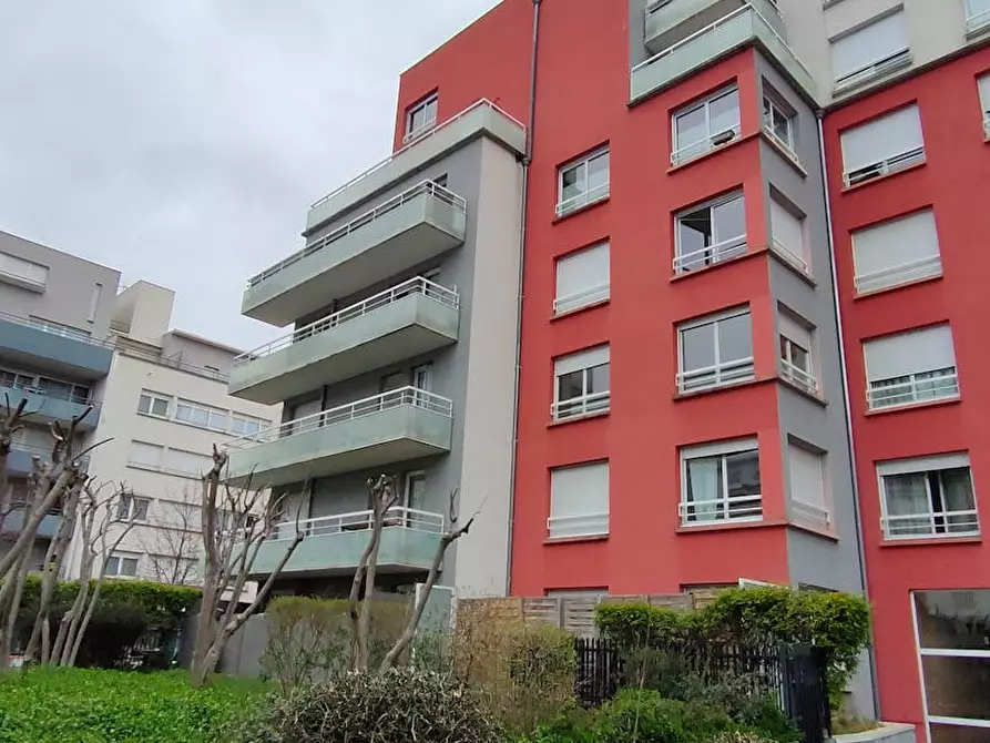 Immagine 9 di Camera in affitto  in Allée des Deux Mondes a Grenoble