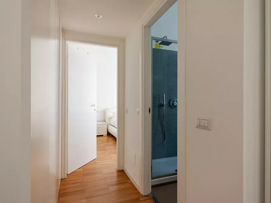 Immagine 6 di Appartamento in affitto  in Via Innocenzo Isimbardi a Milano