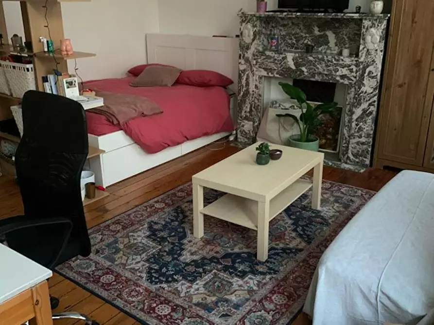 Immagine 1 di Casa indipendente in affitto  in Rue de l'Orient a Etterbeek